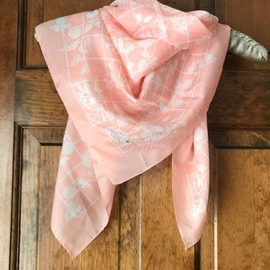 Vintage Sarah Coventry Peach w/Cream Flowers & Leaves 30" Square Scarf